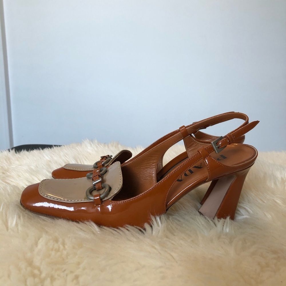 PRADA Patent Leather Two tone shoes with buckle. - Picture 6 of 7